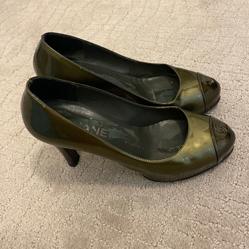 Chanel patent platform pump